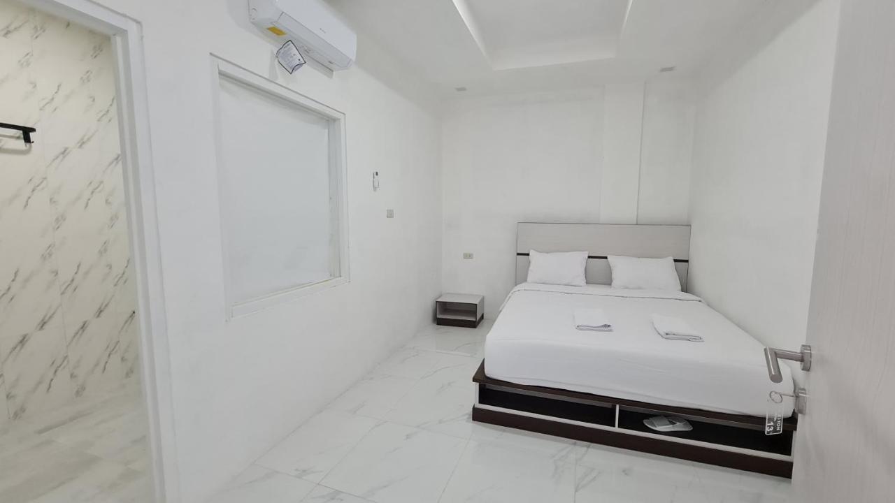 The Riton Hotel Tigaras المظهر الخارجي الصورة